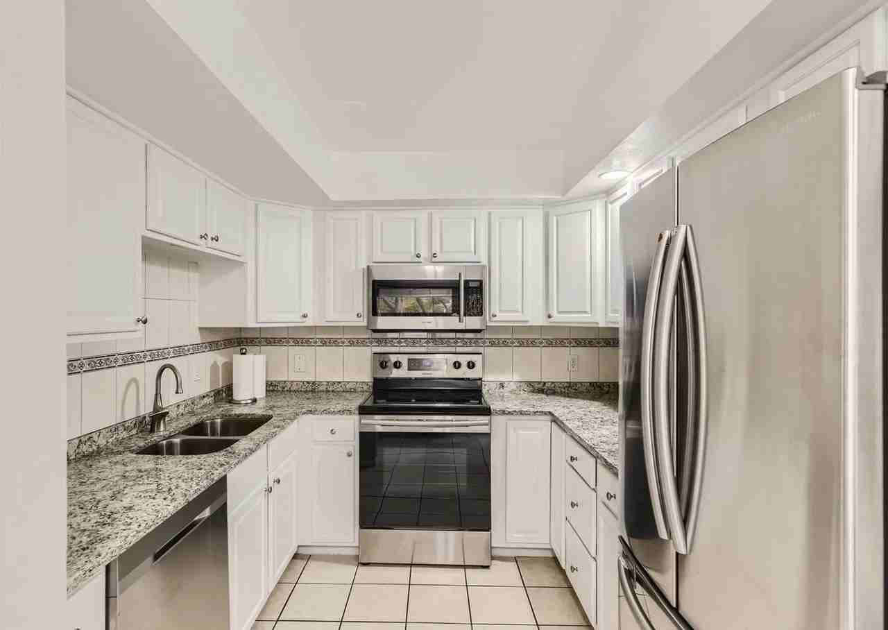 2656 S Xanadu Way - Photo 6 of 13
