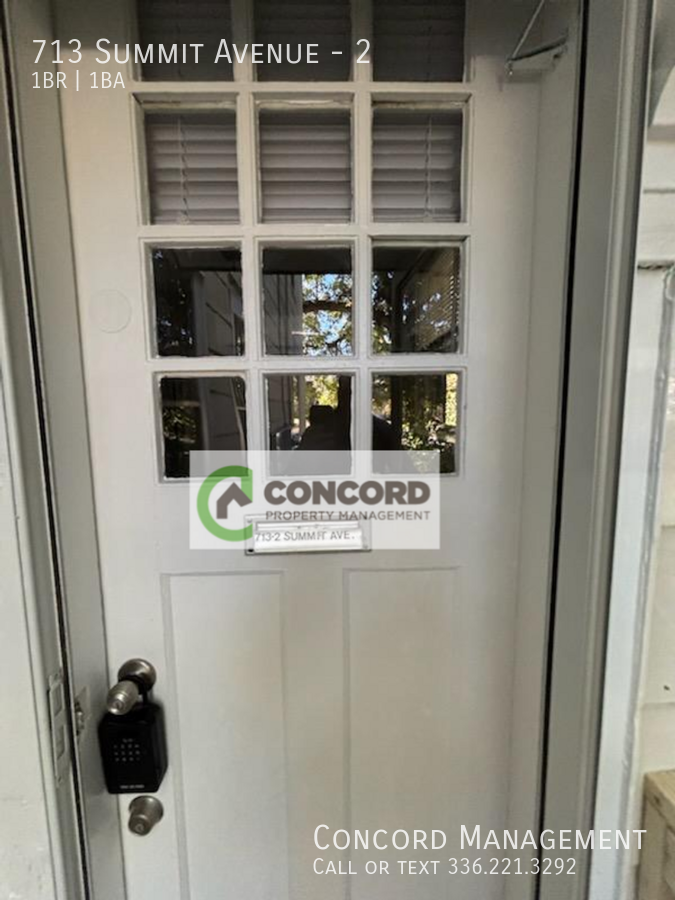 713 Summit Ave #2 - Photo 3 of 19