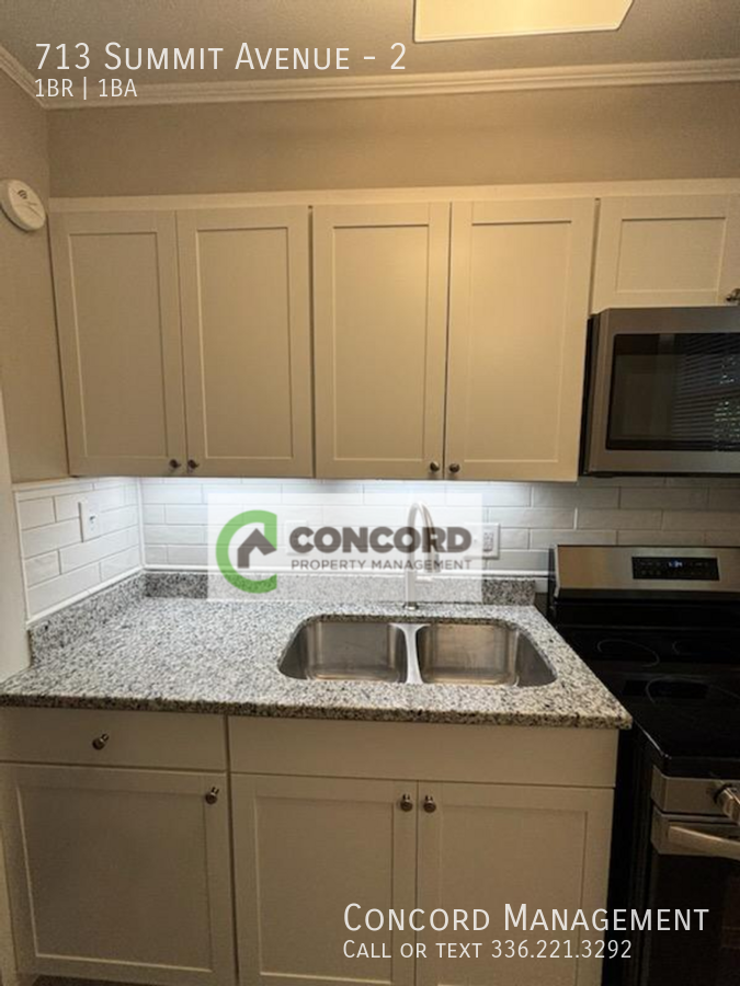 713 Summit Ave #2 - Photo 6 of 19