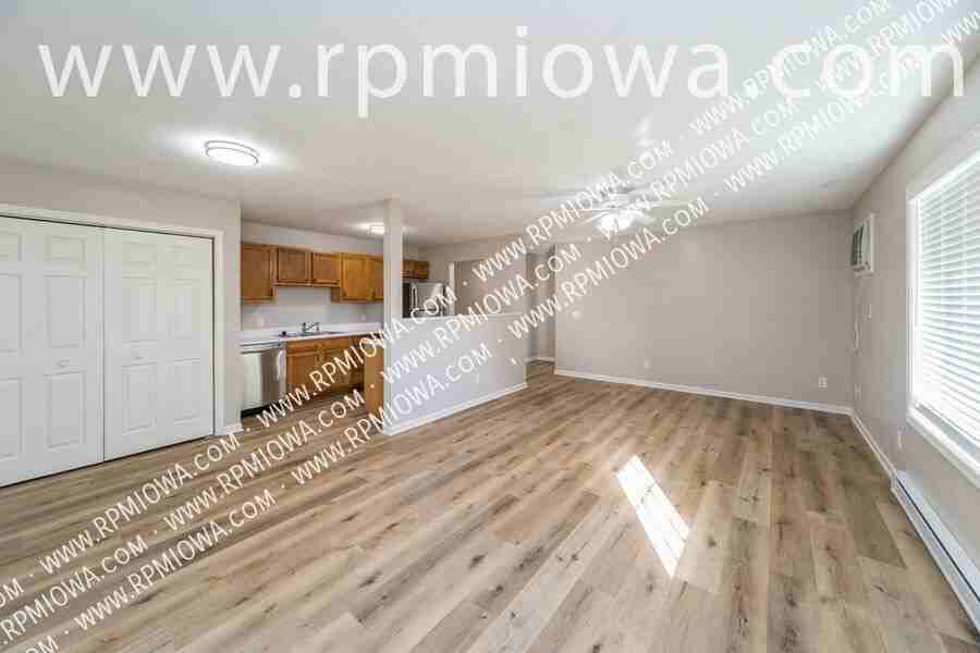 2011 Vista View Dr - Photo 3 of 16