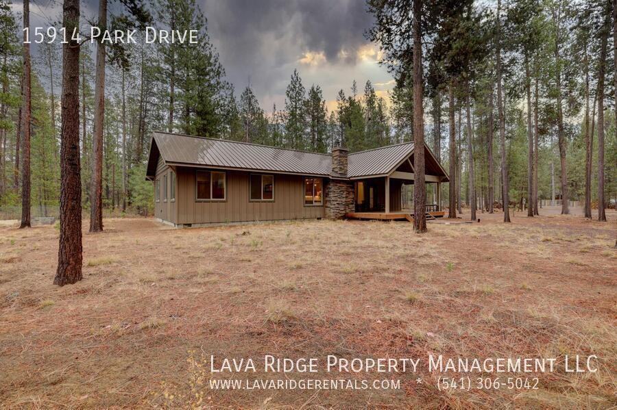 15914 Park Dr - Photo 2 of 23