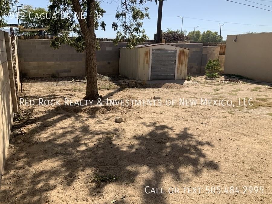 912 Cagua Dr Ne #B - Photo 2 of 15