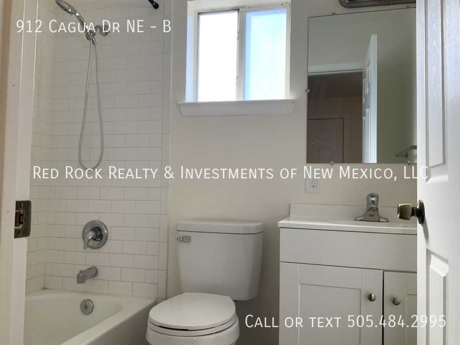 912 Cagua Dr Ne #B - Photo 4 of 15