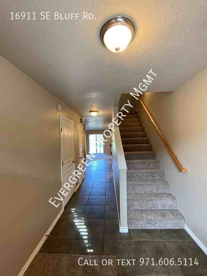 16911 Se Bluff Rd - Photo 2 of 26