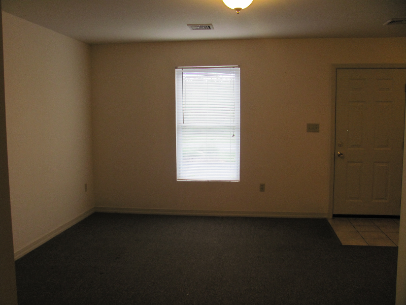 7138 Decatur St #3 - Photo 6 of 11