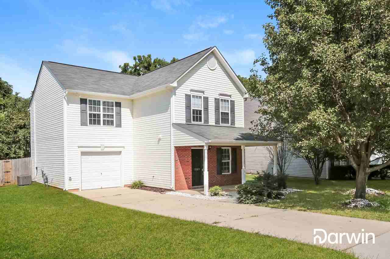5205 Mystic Oak Dr - Photo 2 of 15