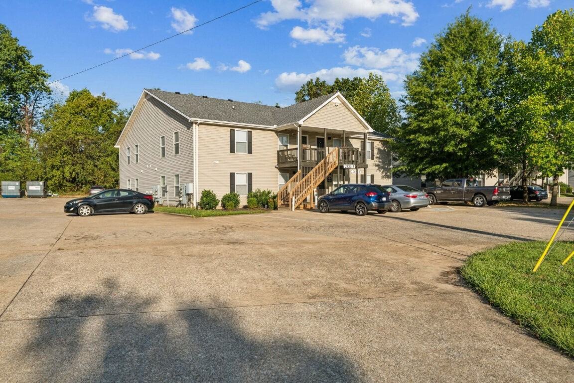 The Element at Wilma Rudolph - Photo 6 of 44