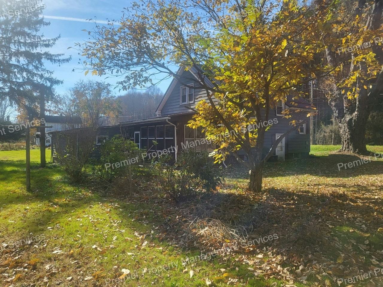 285 W Jamestown Rd - Photo 3 of 19