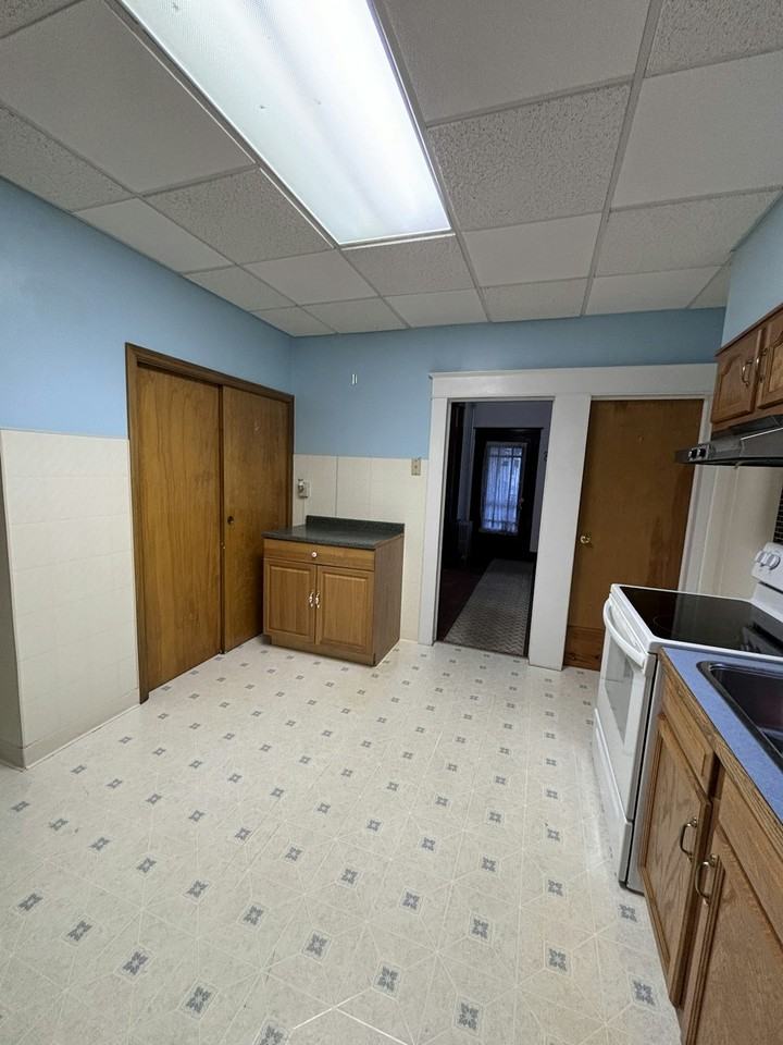 906 Getty St - Photo 3 of 36