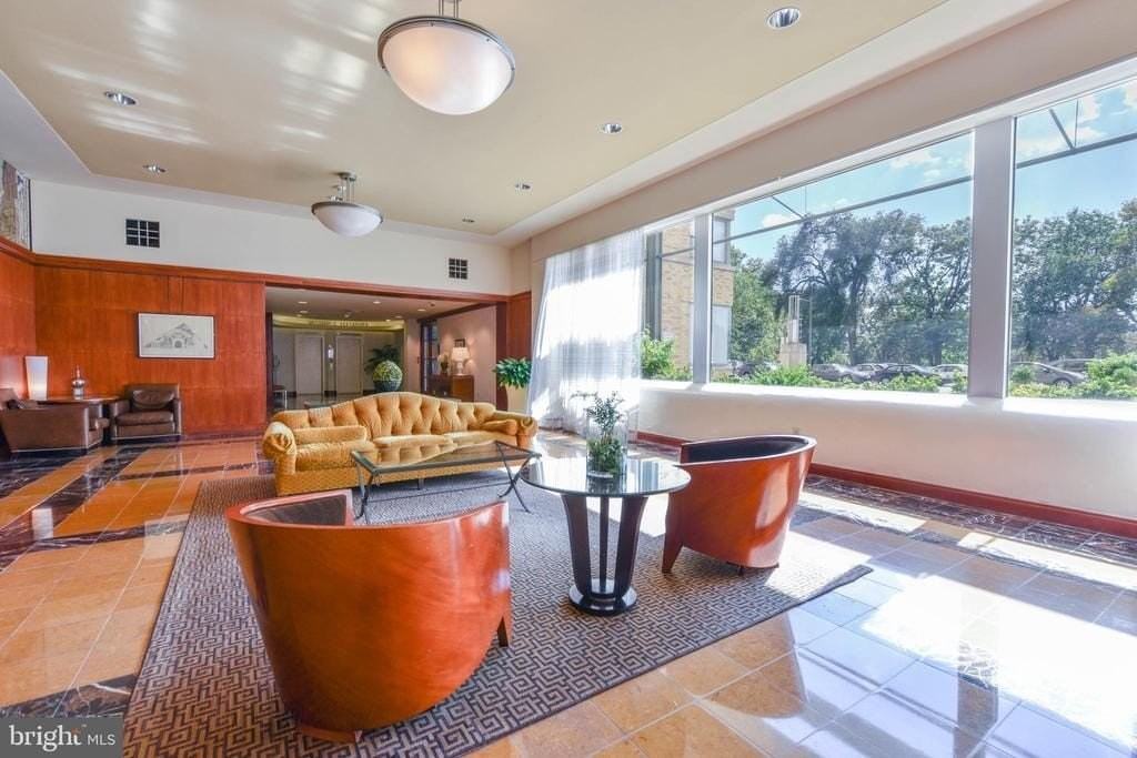 2601 Pennsylvania Ave #109 - Photo 7 of 10