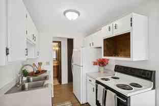 Van Dyke Apartments - Photo 1 of 1