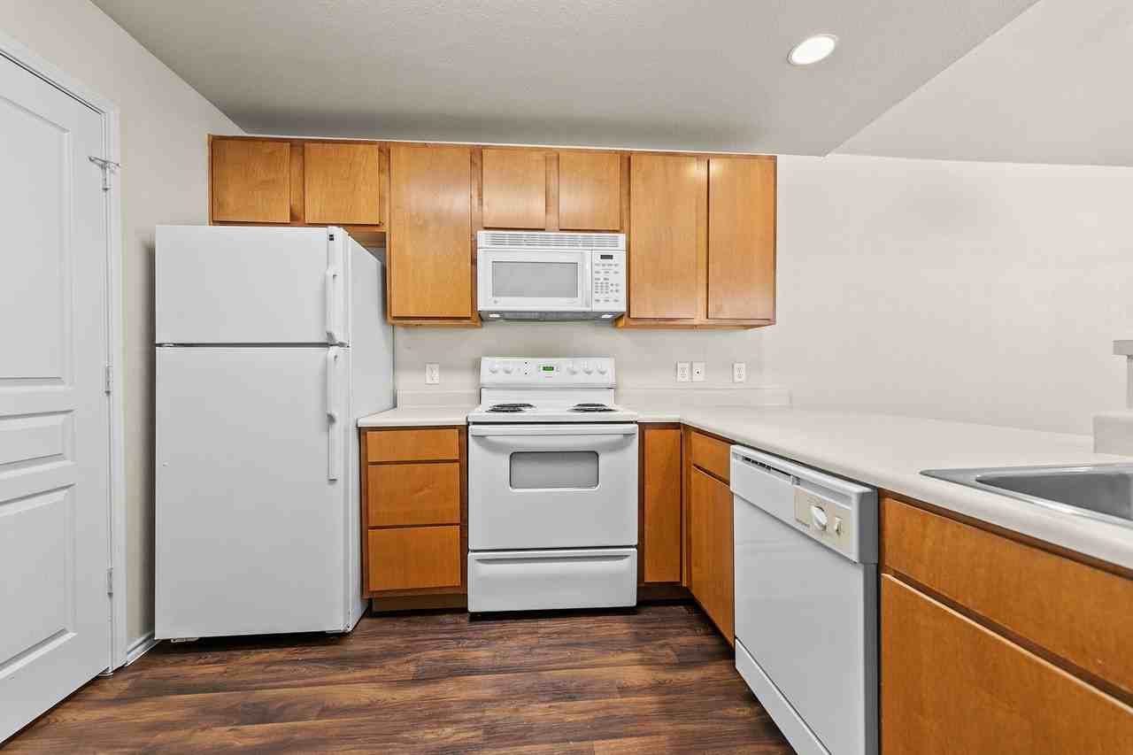 Weatherford Town Center - Photo 6 of 26