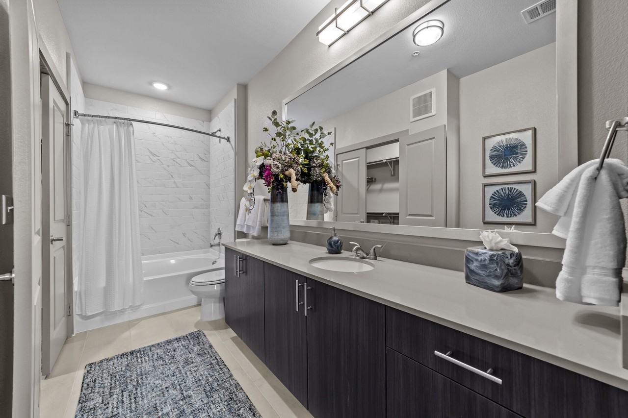 Harbor Hill - Photo 7 of 50