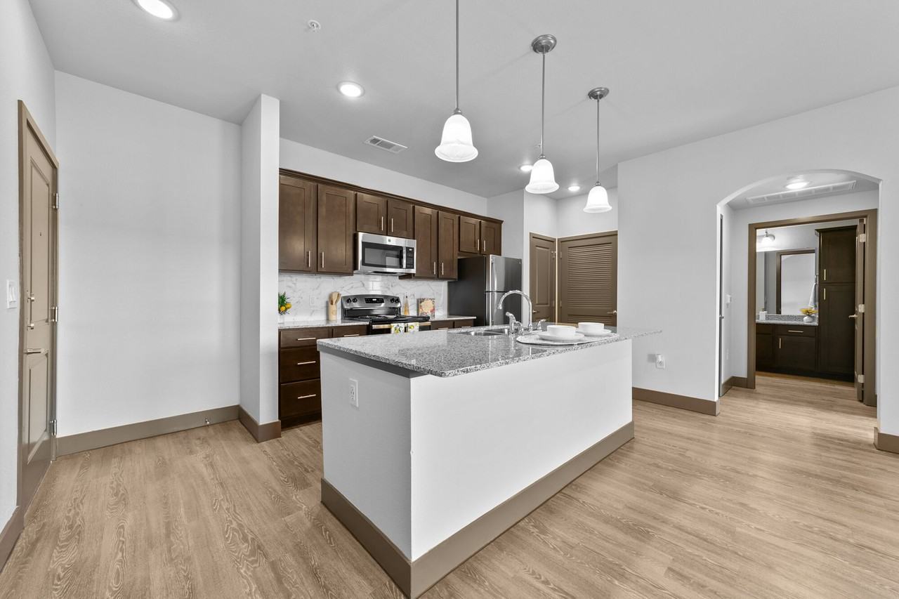 Deer Park - Photo 2 of 38