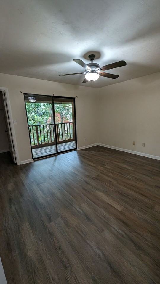 6943 Sw 45th Ave - Photo 6 of 9