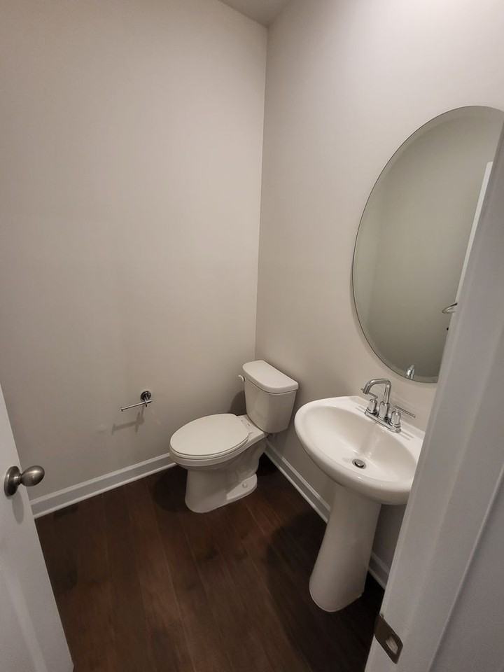 465 Cranford Dr - Photo 3 of 16
