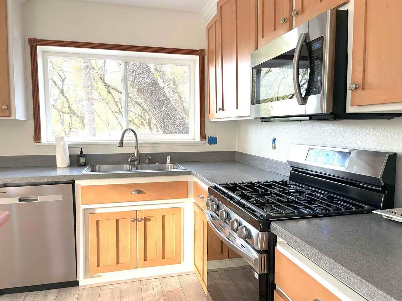 17836 Minnow Way - Photo 4 of 23