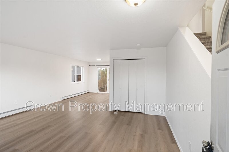 1888 N Belmar Dr - Photo 3 of 27