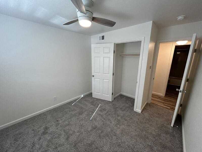 7143 Bacchini Ave - Photo 5 of 15