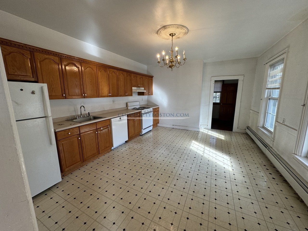 17 Bigelow St #1 - Photo 3 of 15