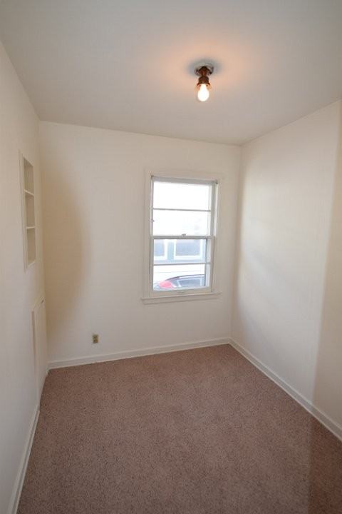 152 Rodney Ct - Photo 6 of 7