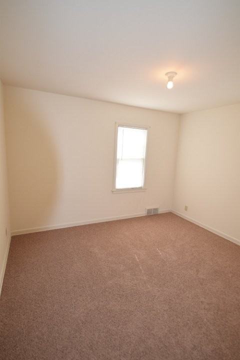 152 Rodney Ct - Photo 7 of 7