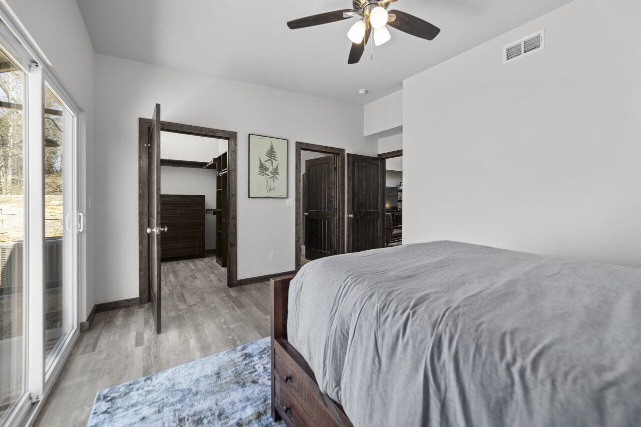 SETTLERS TRAIL APARTMENTS - Photo 6 of 18