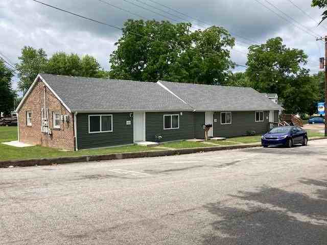 603 W Shelby Street - Photo 2 of 3