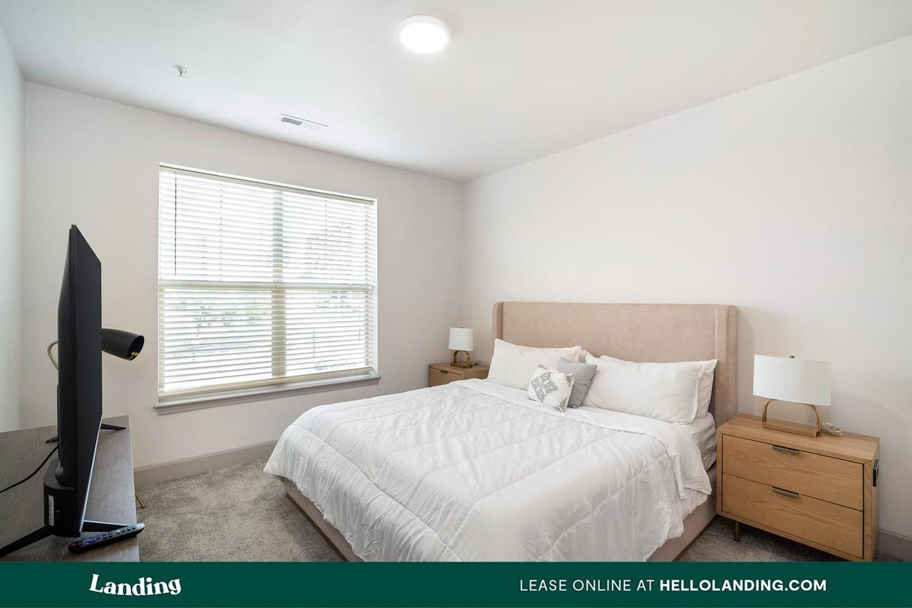 3031 Eden Ave - Photo 6 of 50