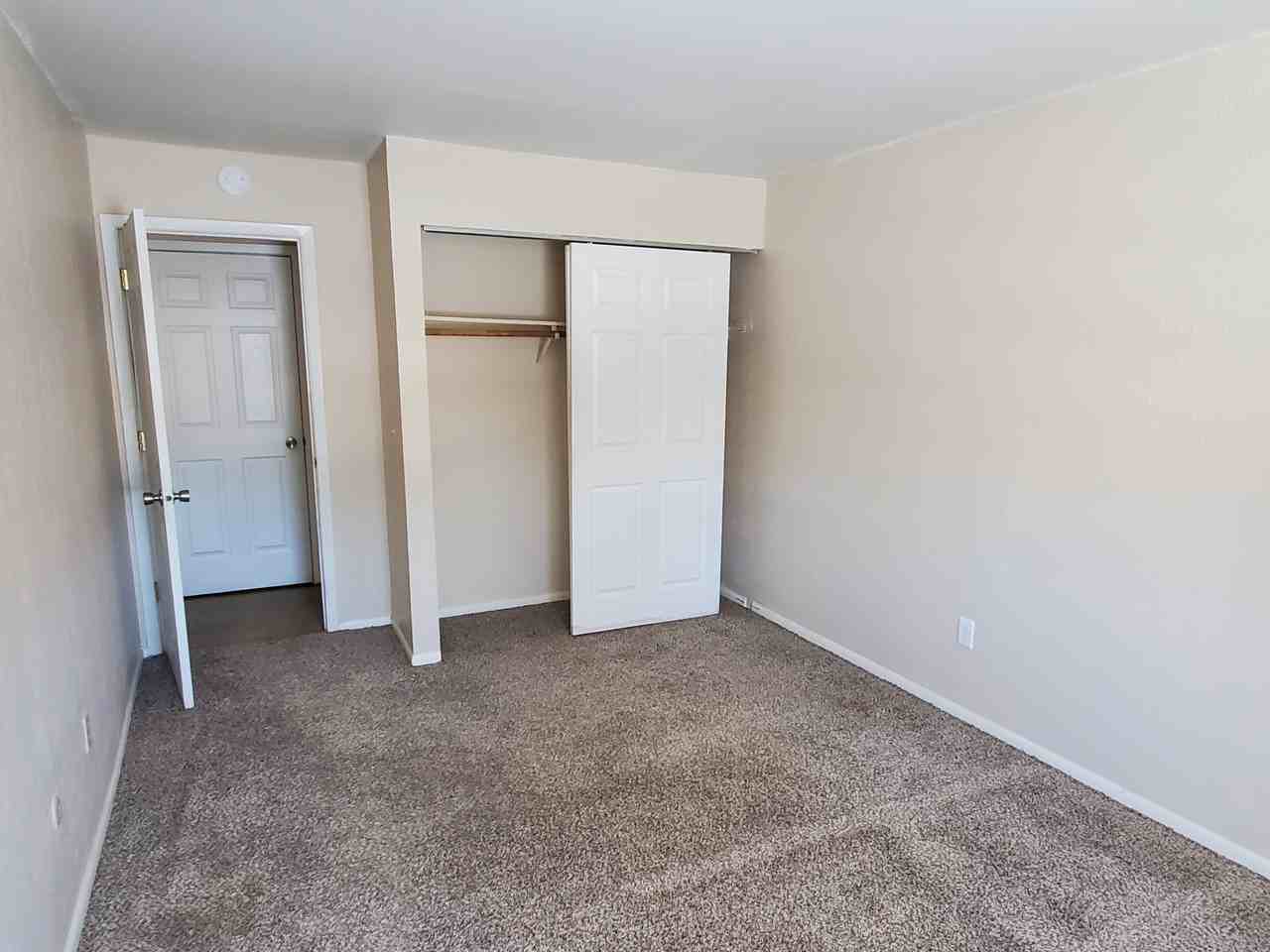 Greenhill - Photo 6 of 10