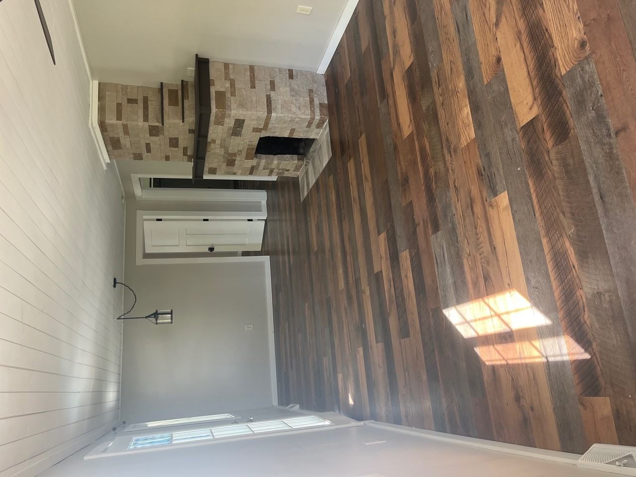 1865 Triumph Ave - Photo 2 of 15