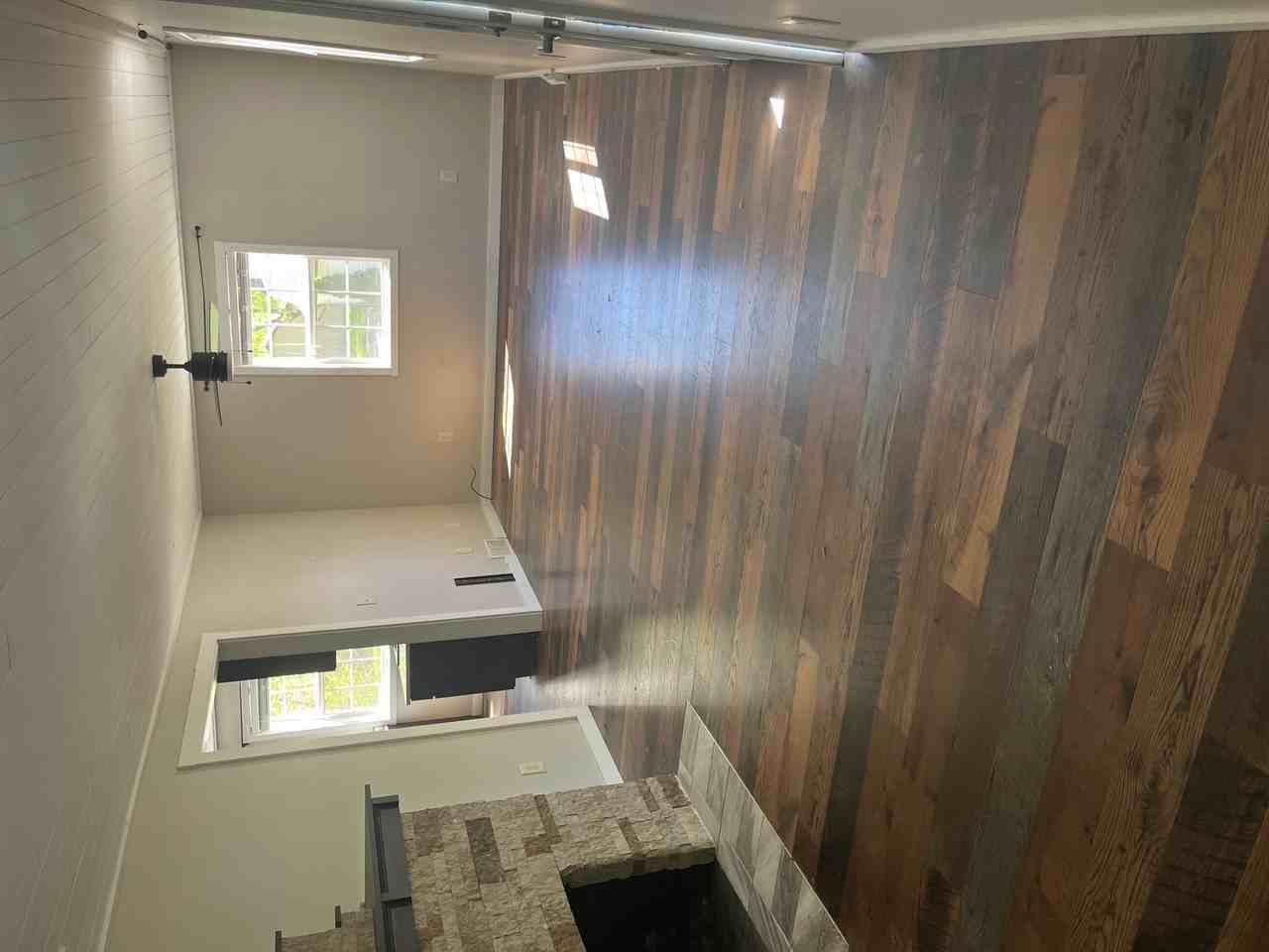 1865 Triumph Ave - Photo 3 of 15