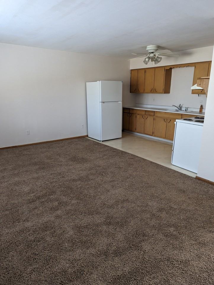 Halstad Community Housing - Photo 6 of 12