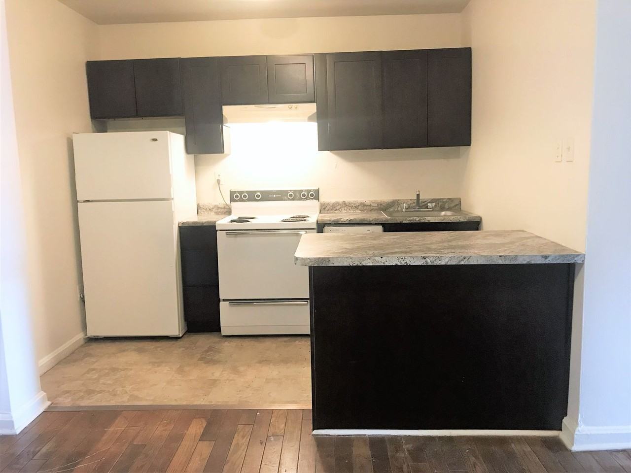 hi214 - Photo 3 of 31