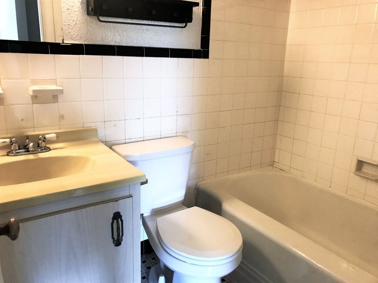 hi214 - Photo 4 of 31