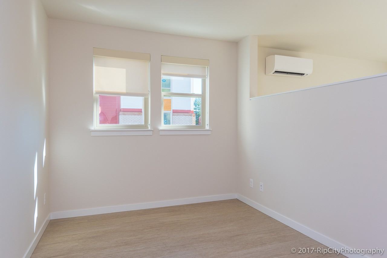 The Macadam - Photo 4 of 16