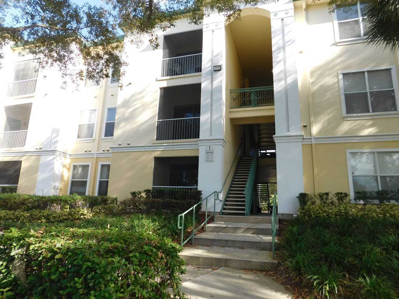 8904 Legacy Ct #1-209