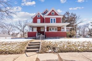 featured image of 2314 Walnut St