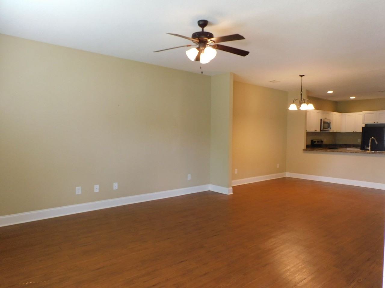 206 Grayton Way - Photo 2 of 13