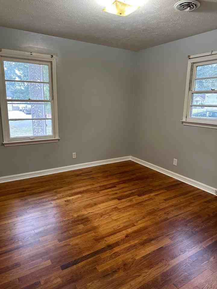 312 Cannon Ave - Photo 3 of 12