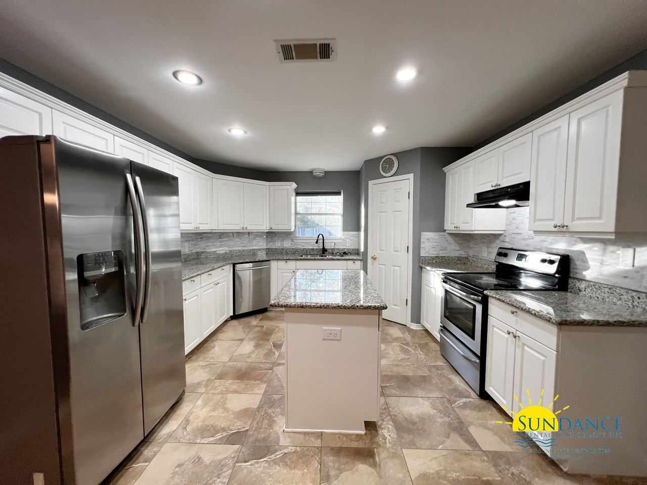 1211 Jefferyscot Dr - Photo 4 of 18