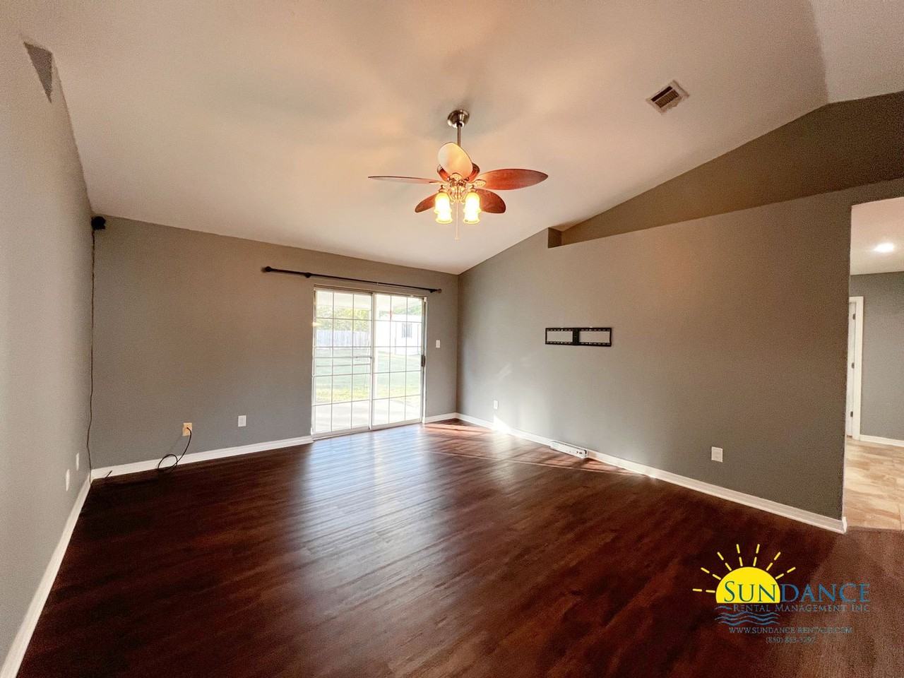 1211 Jefferyscot Dr - Photo 6 of 18