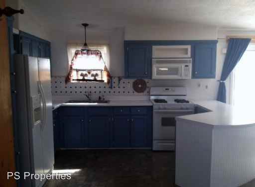 1 Abrahames Rd - Photo 3 of 10