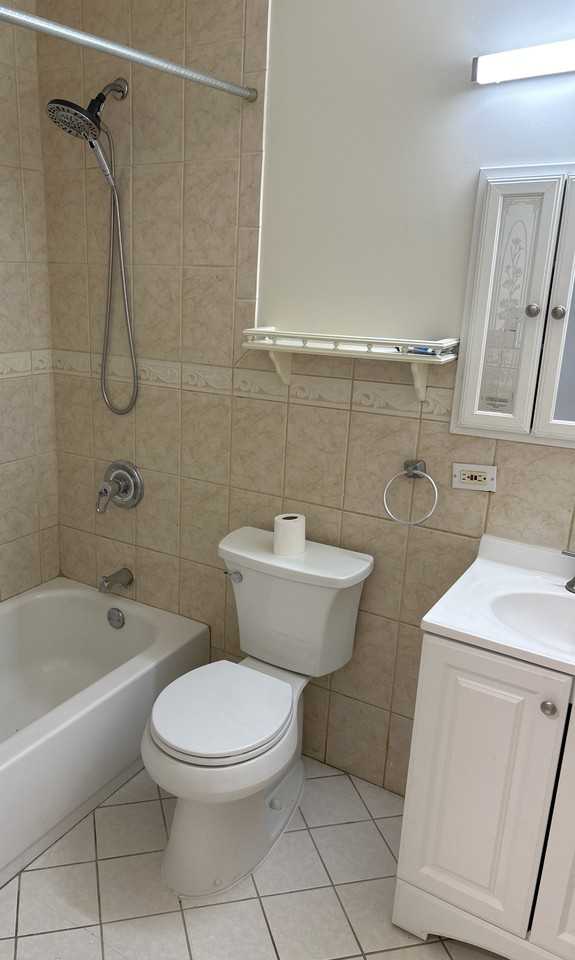 914 E 211th St #NA - Photo 3 of 14