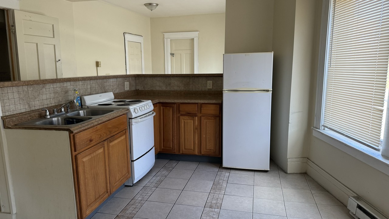 1396 Culver Rd #4 - Photo 2 of 5