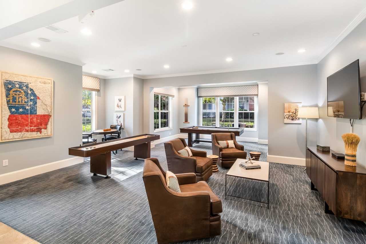 Pointe at Suwanee Station - Photo 7 of 48