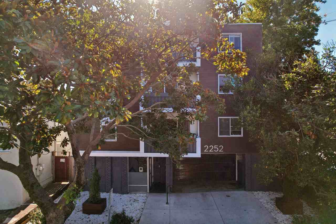 2252 Parker Street - Photo 2 of 6