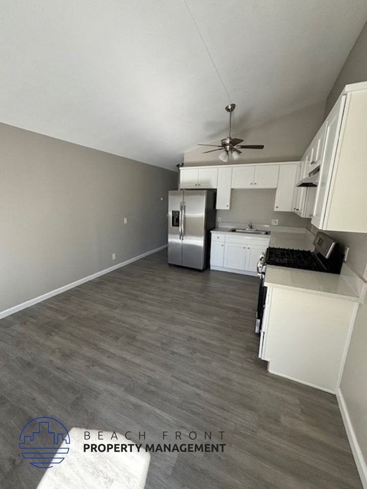 14622 Adams St. - Photo 4 of 13