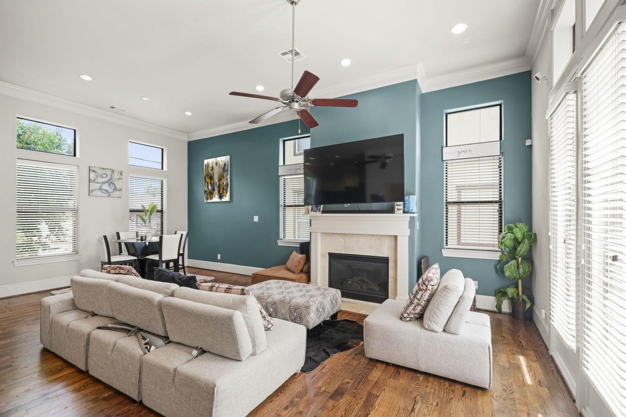 Lakeshore Bend Dr, Houston, TX 77080 Room for 925/month Zumper