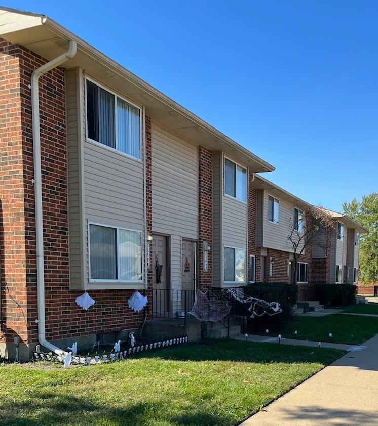 Highland Park Townhomes - Photo 2 of 21